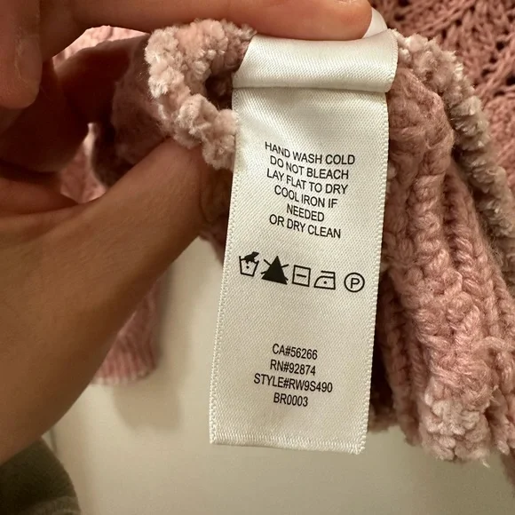 ~ANTHROPOLOGIE~ SPLENDID Chunky Knit Crewneck Sweater in Dusty Pink Color - Picture 5 of 10